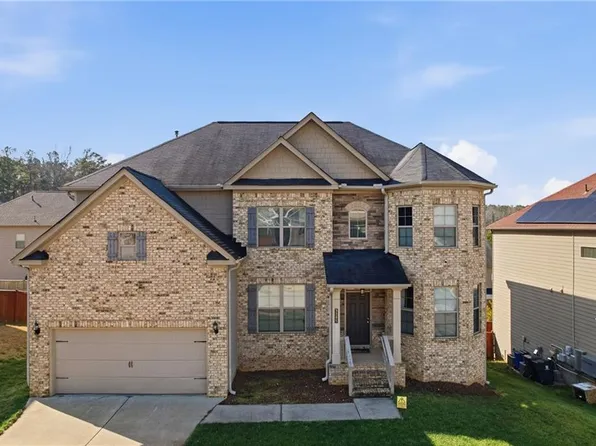 3205 Bowlin Dr, Fairburn, GA 30213