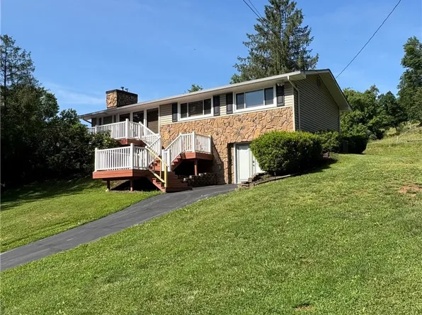 4429 Liberty Ln, Charleston, WV 25313