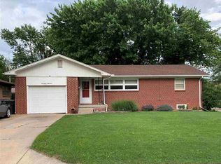 1700 Washington Ln, Augusta, KS 67010