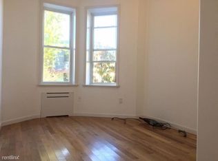 6031 69th Ave, Flushing, NY 11385