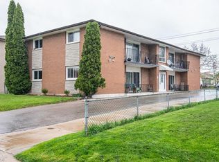 39 Secord Ave, Kitchener, ON N2B 2L3