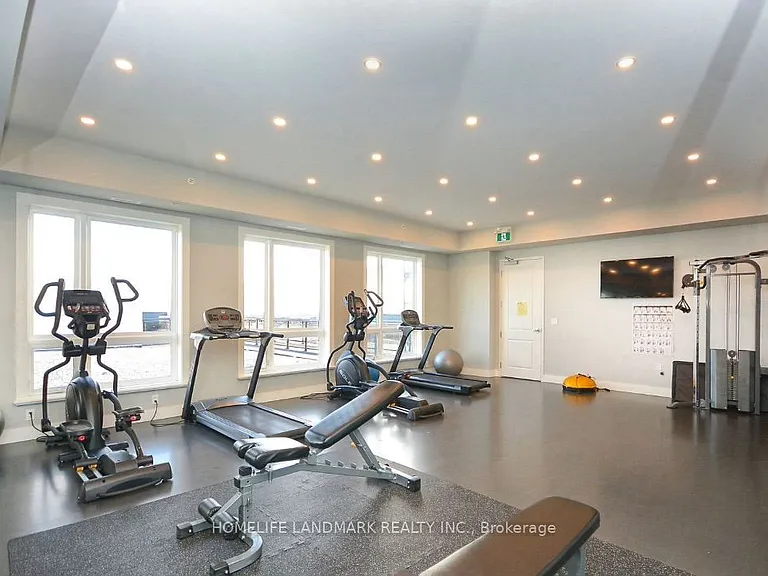 630 Sauve St #311 — Photo 13