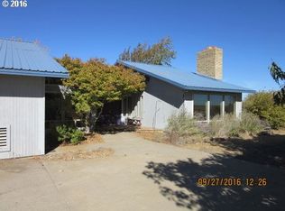 68766 Weatherford Rd, Arlington, OR 97812