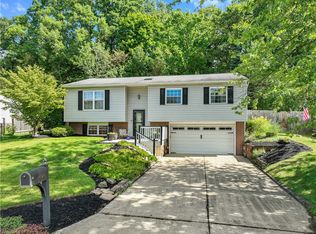 1644 Harvest Hill Dr, Pittsburgh, PA