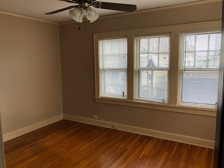 5033 Walnut St #MAIN FLOOR — Photo 8