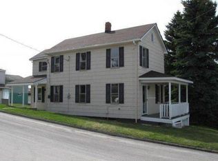 401 Mountain Ave, Portage, PA 15946