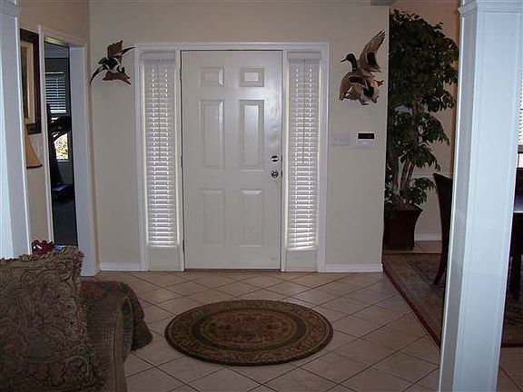 3rd image of 11230 Greenwood Pl