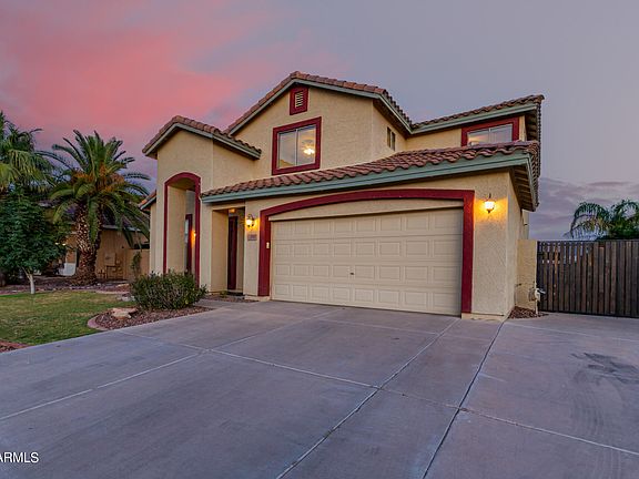 3rd image of 3439 E WILDHORSE Drive