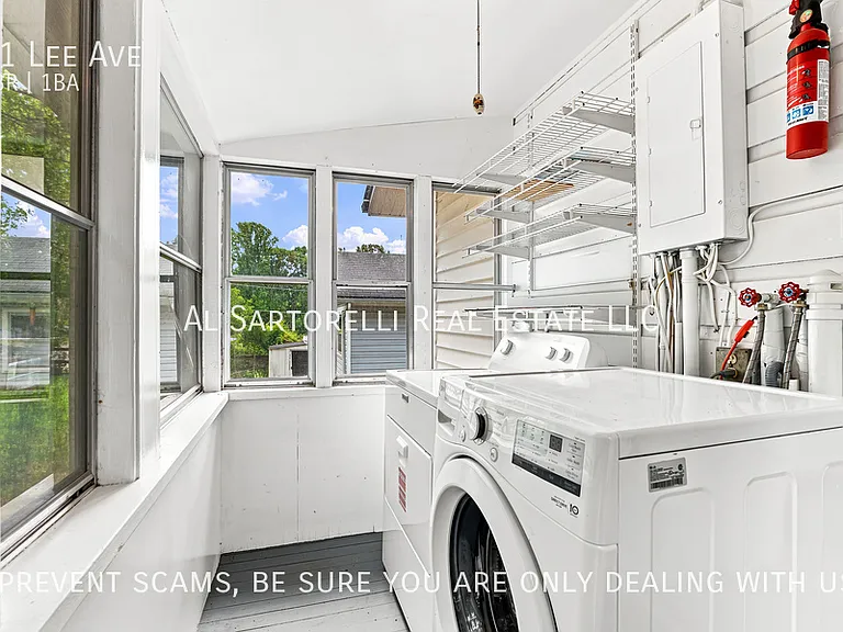 31 Lee Ave — Photo 14