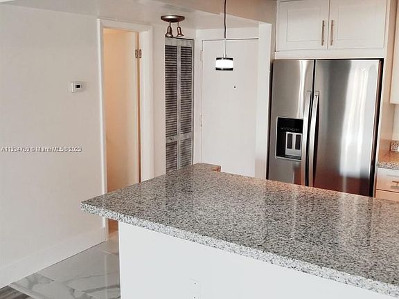 4th image of 3665 NE 167th St APT 305