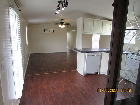 4th image of 110 Cherylton Dr Unit A