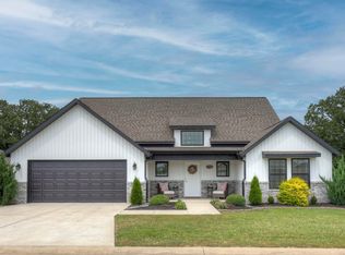 17922 Laredo Rd, Neosho, MO 64850