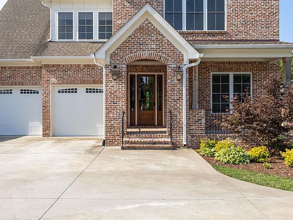 4th image of 1009 Battery Ln