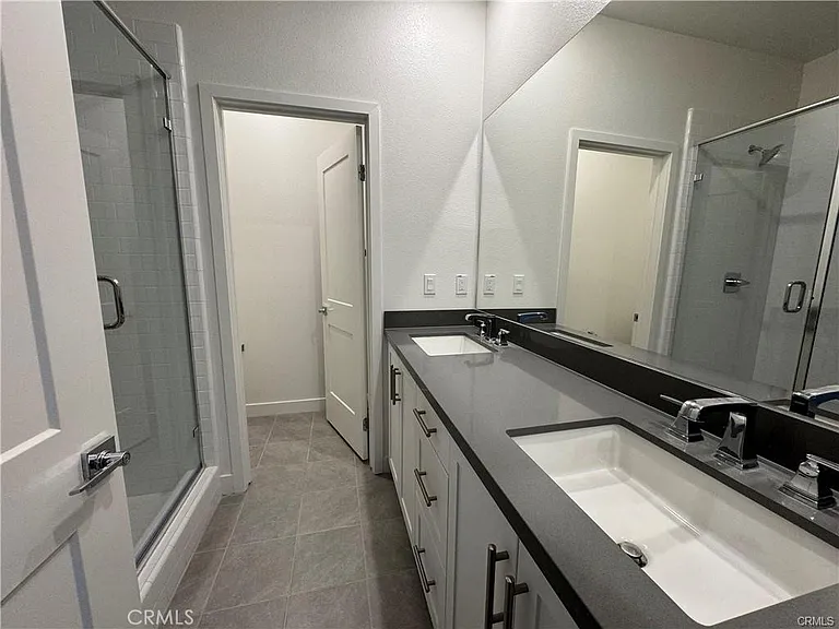 2317 W Broadway #60 — Photo 13