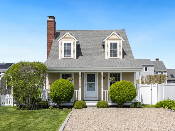 29 Wood Avenue, Sandwich, MA 02563
