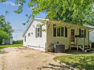 2505 S 8th Ave E, Newton, IA, 50208