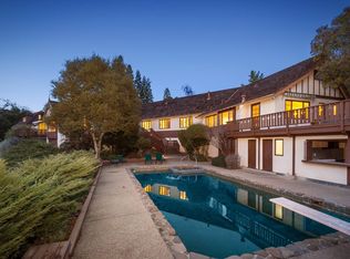 135 Farm Rd, Woodside, CA 94062