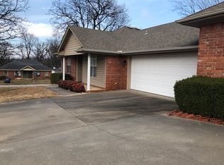2201 S 21st St, Fort Smith, AR 72901