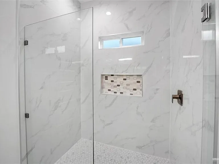 3121 E Kennedy Ave — Photo 16