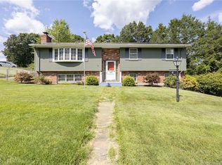 61 Somer Dr, Meriden, CT 06451