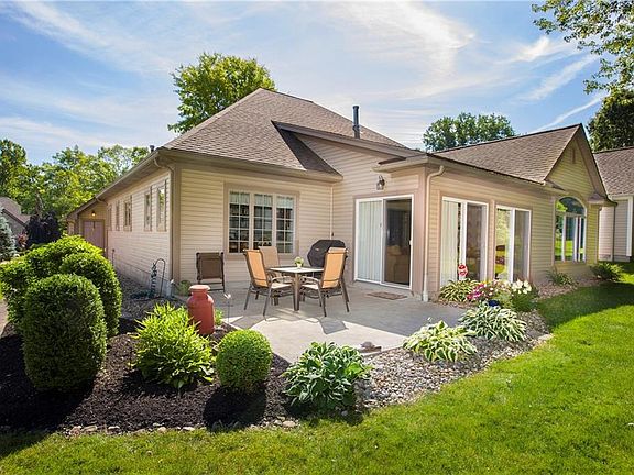 5th image of 414 Stonebridge Dr