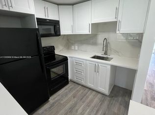 22 Suffolk Dr #22-A, Boca Raton, FL 33434