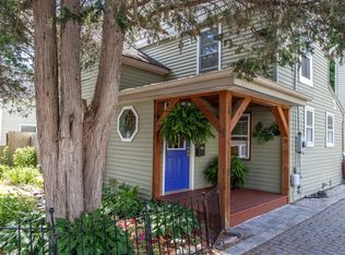 15 W Ln, Winooski, VT 05404