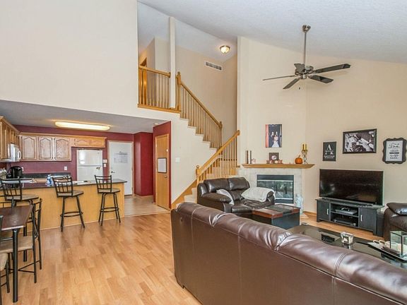 4th image of 2841 Ithica Ct