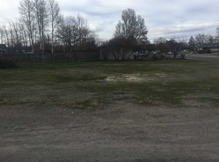226 E Colorado Ave, Homedale, ID 83628