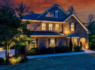 534 Stoney Creek Way NW, Chapel Hill, NC 27517