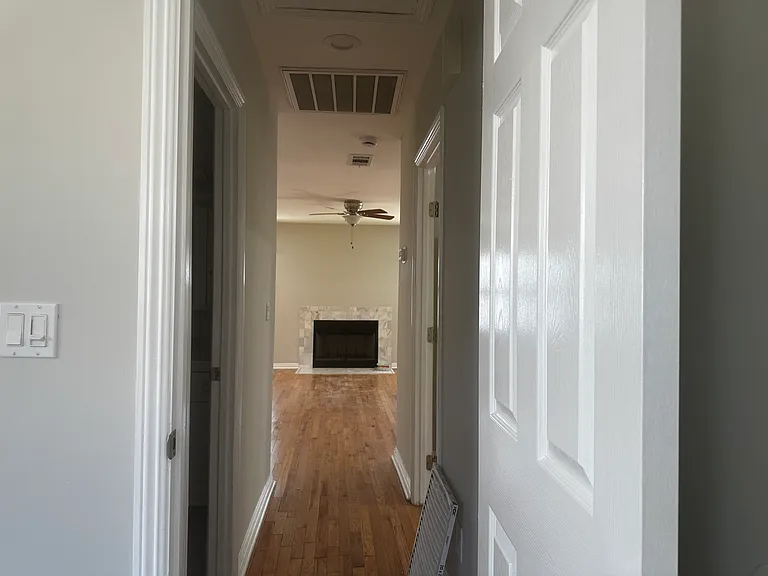 829 E Calaveras St — Photo 20