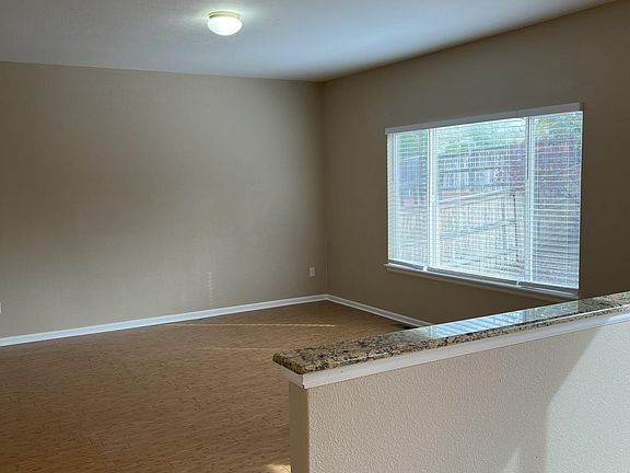 5th image of 10285 Hunterwood Way