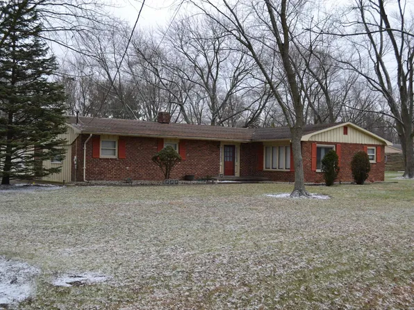 4692 E Lake Rd #13-W, Monticello, IN 47960