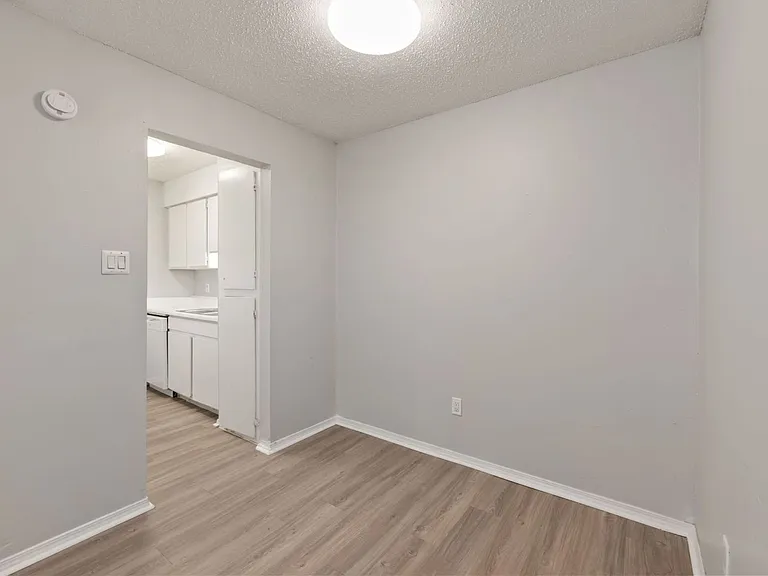 Magnolia Flats — Photo 39