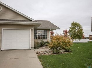 3417 S Goldenrod Ln #5, Sioux Falls, SD 57110