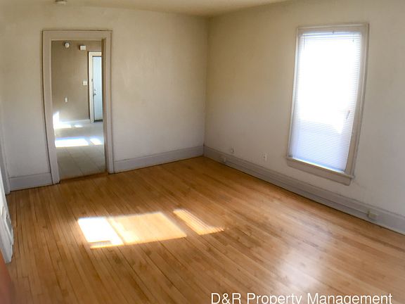 4th image of 3158 N Richards St #A