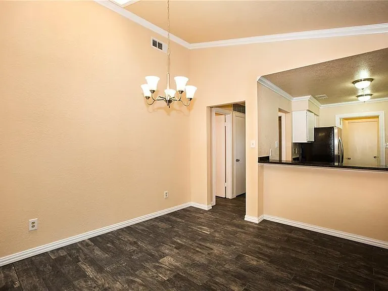 6810 Ports O Call Dr — Photo 14
