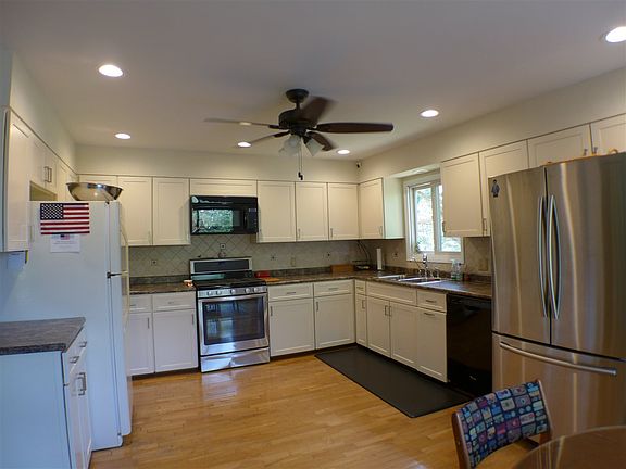 2nd image of 1654 Caro Lake Dr