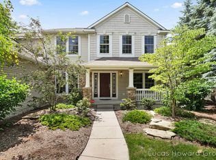 1219 Stoneshire Dr SE, Grand Rapids, MI 49546