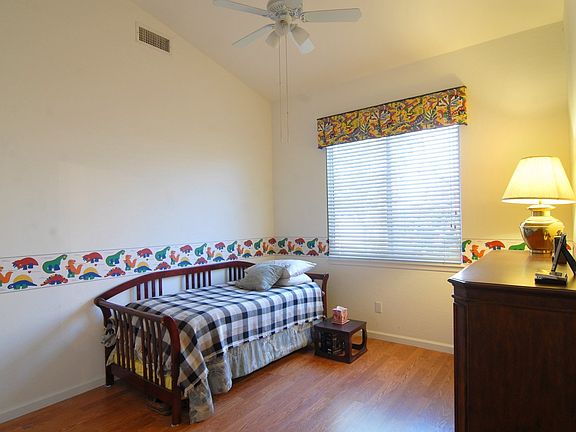 5th image of 3752 E Stanford Ave