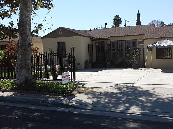 2nd image of 11408 Thienes Ave.