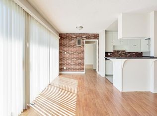 13505 Burbank Blvd #5, Van Nuys, CA 91401