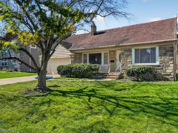 2606 Larchmont Rd, Beachwood, OH 44122