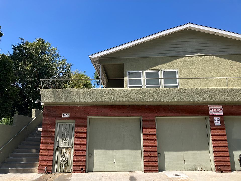 1st image of 8431 Crenshaw Dr APT 3