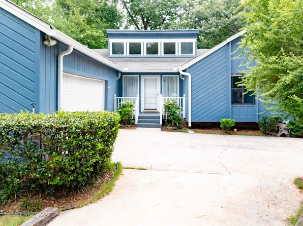 1849 Woodvalley Dr, Columbia, SC 29212