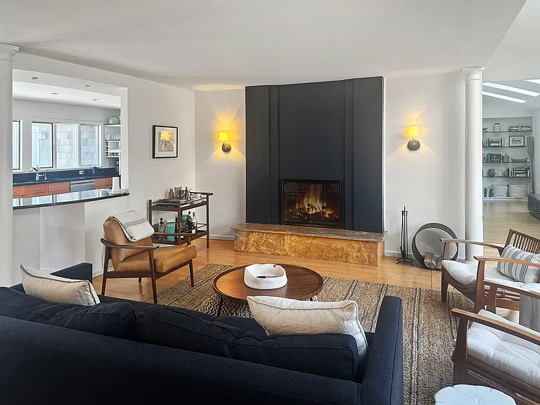 250 Pine Tree Ct — Photo 5