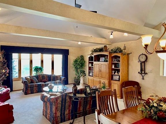 5th image of 3108 Country Club Ln