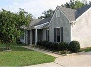 129 Blueberry Ln, Pendleton, SC 29670