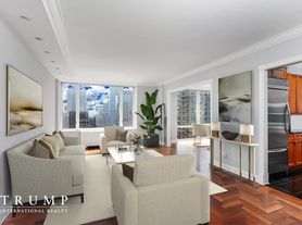 220 Riverside Blvd