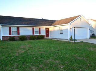 400 Bear Story Blvd, Greenfield, IN 46140